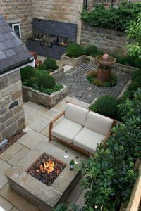 Ideas para decorar patios interiores y traseros