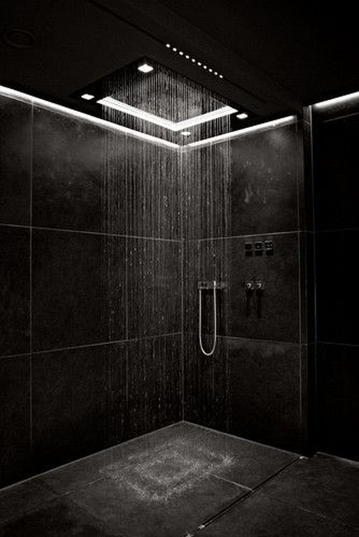 decoración en negro para platos ducha de baños