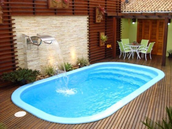 piscina de poliester reforzado