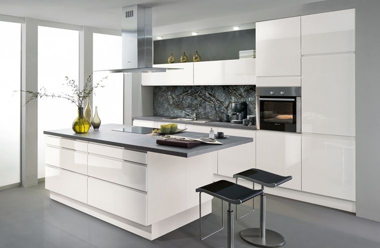 Reforma y decoración de 11 cocinas tipo isla (11)