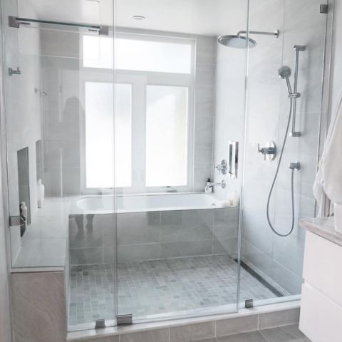 Reforma y decoración de un baño grande (15)